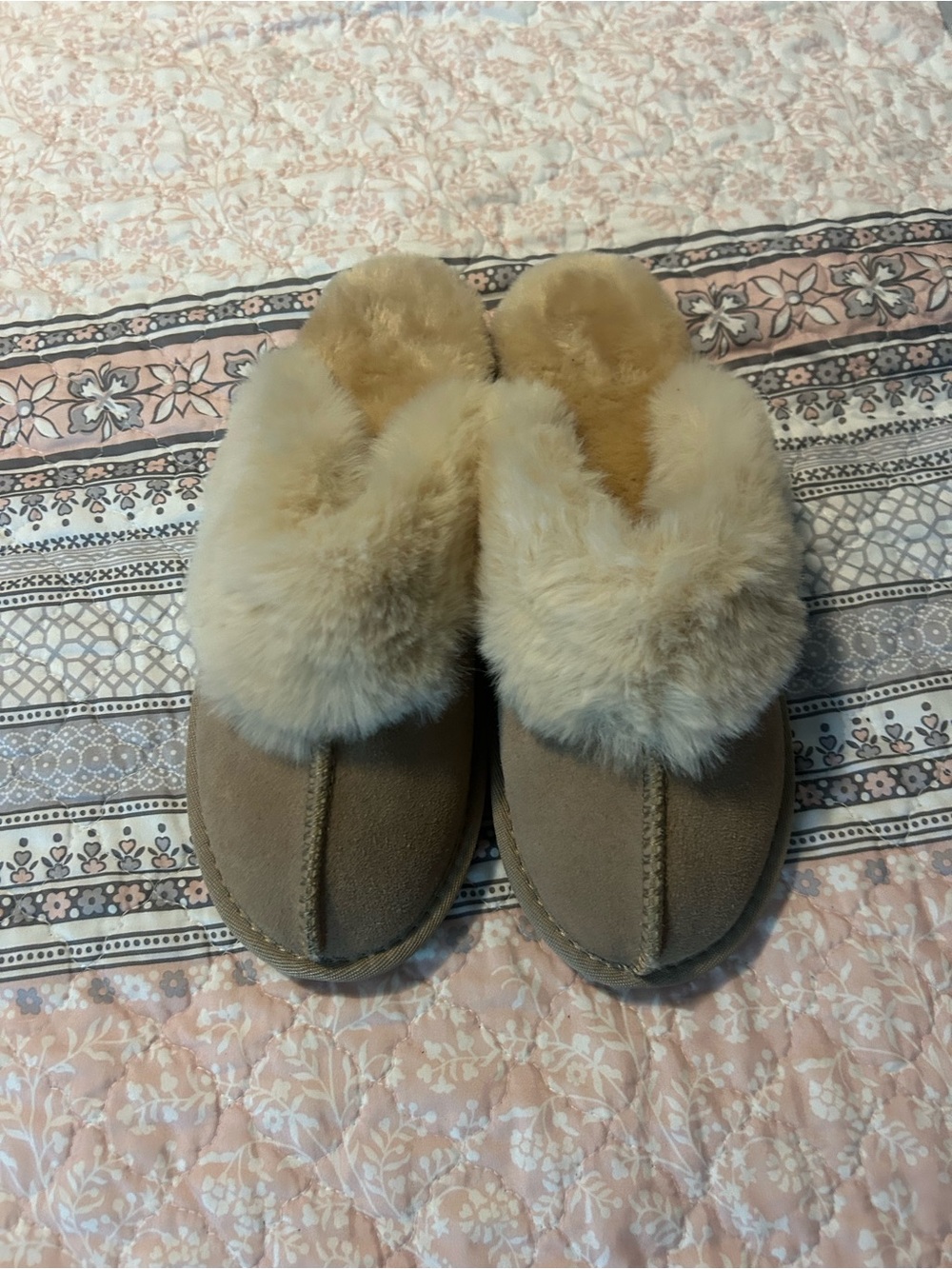Style & Co. Tan Faux Fur Lined Slippers